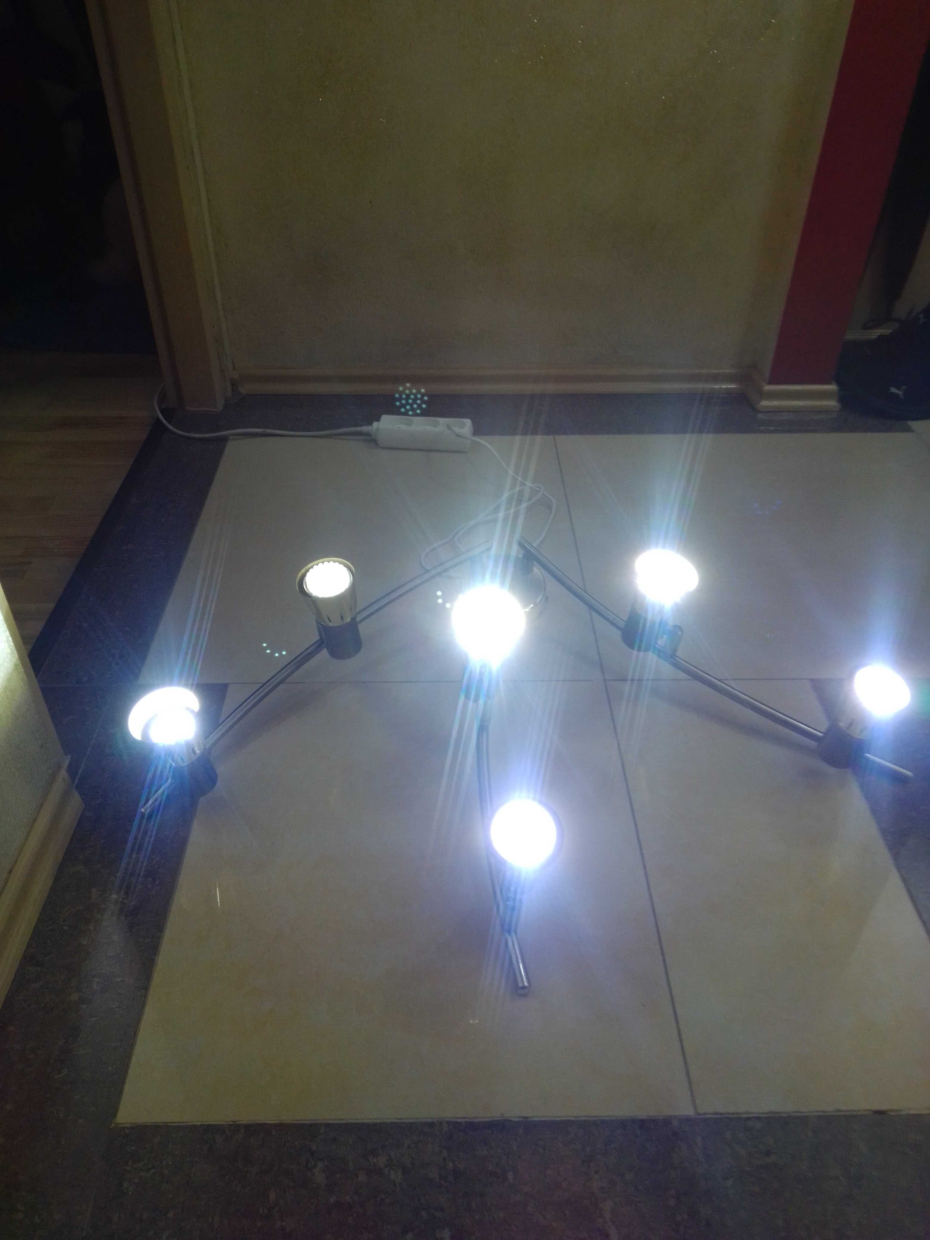 ŻYRANDOL  z żarówkami led