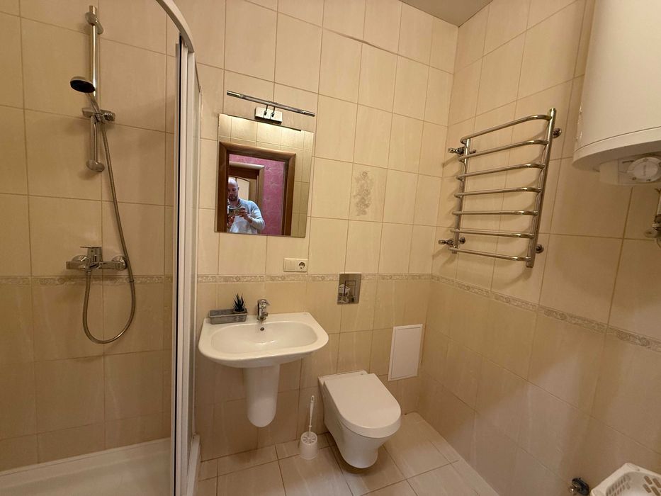 54м ЕВРОДВУШКА!Кухня-студия 30 м +спальня 13 /Близость Центра