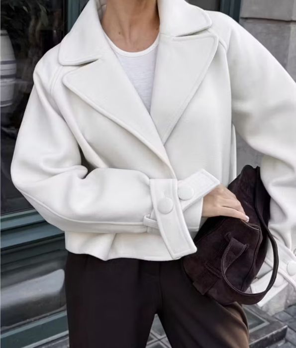 Коротке пальто піджак