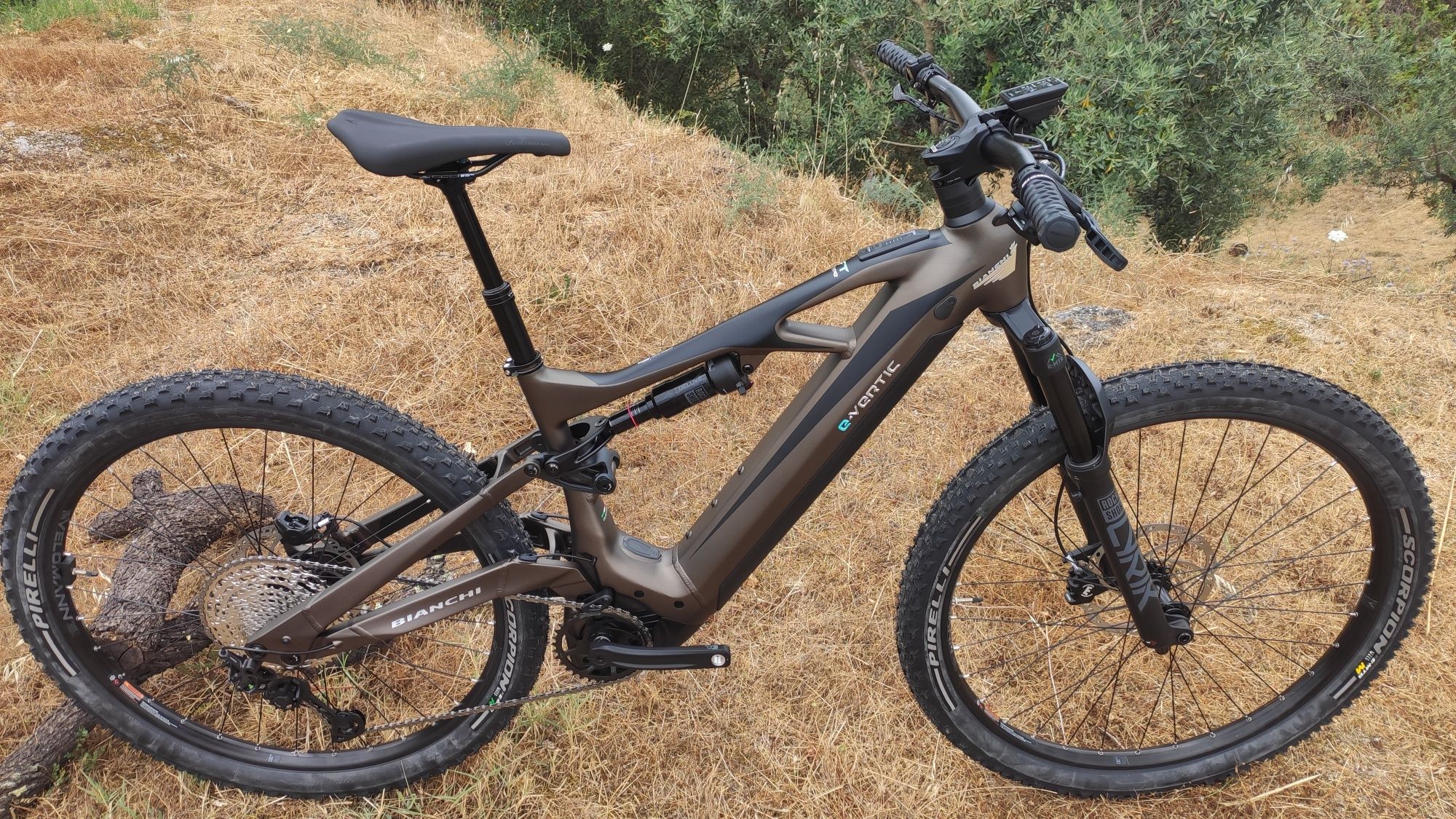 Nova E-Bike Bianchi E-VERTIC FX Type