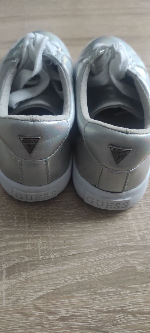 Buty trampki Guess