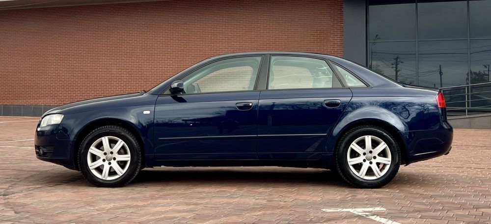 Продам ауди а4 b7