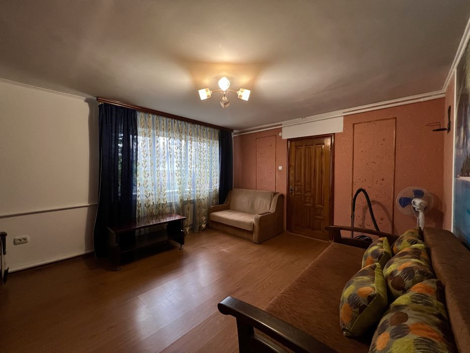 Оренда частини будинку біля Ботанічного саду