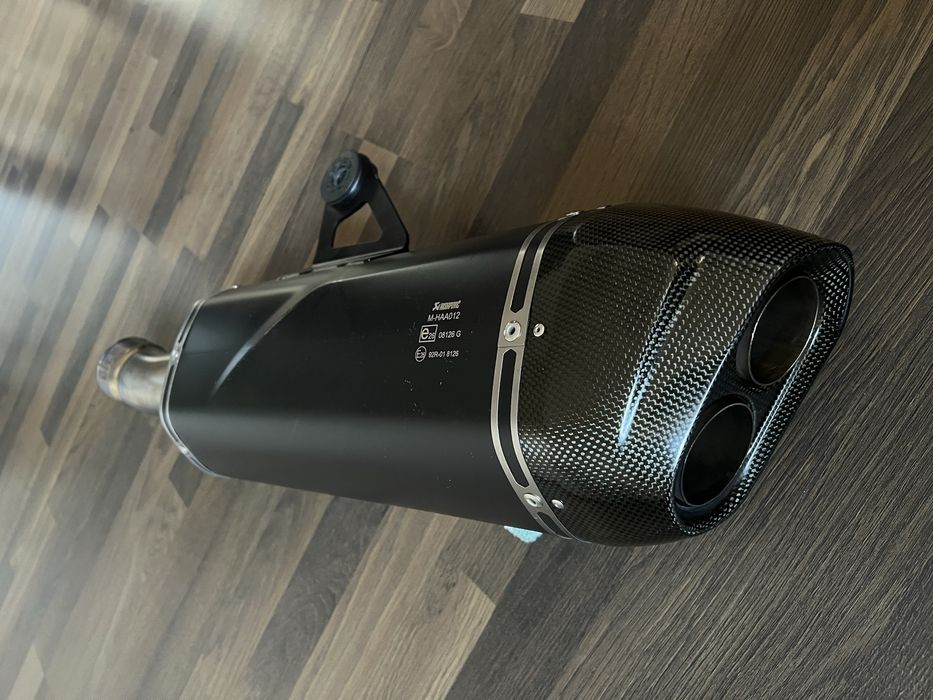 BMW R 1250 gs Akrapovic wydech tłumik