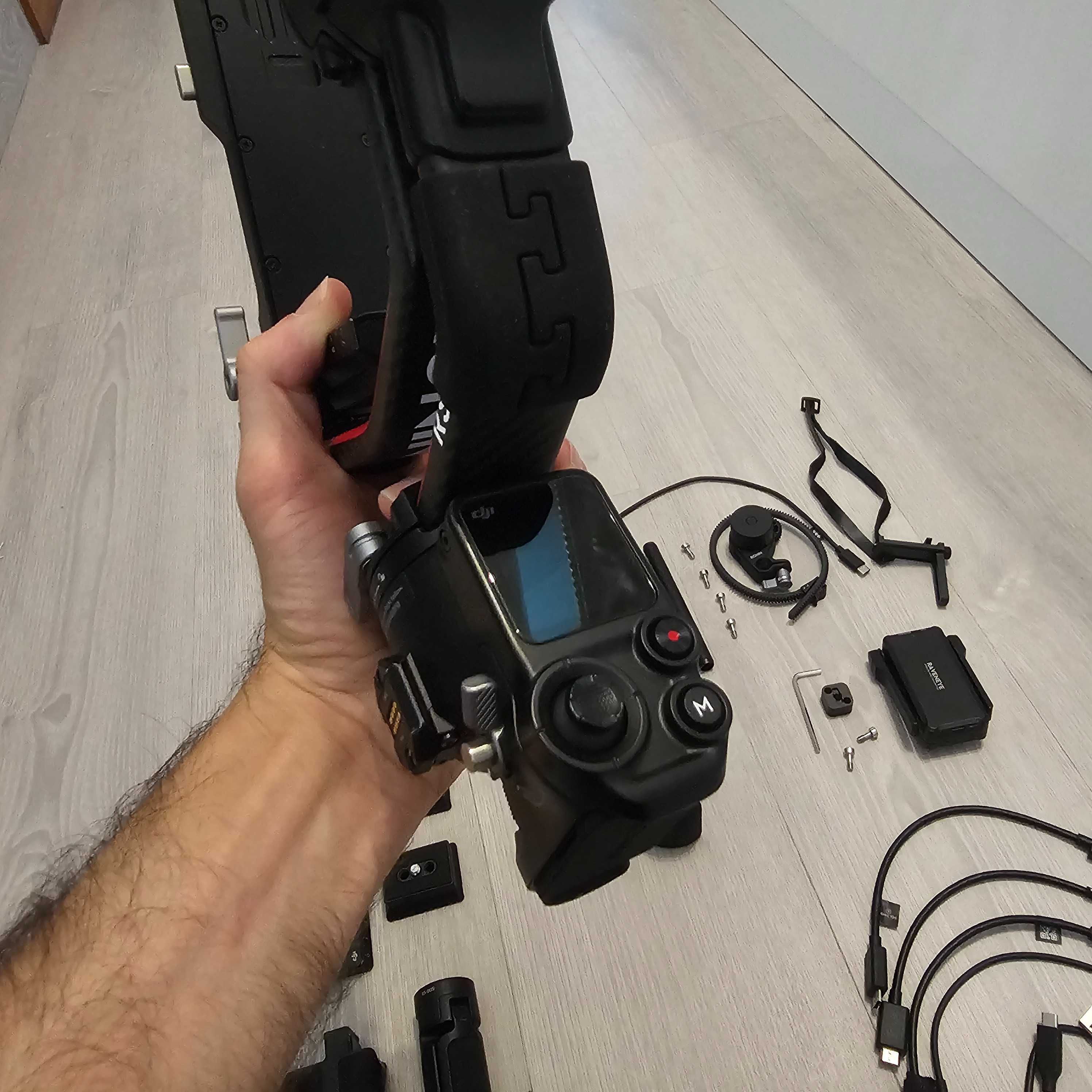 Gimbal DJI RS2 Pro Combo