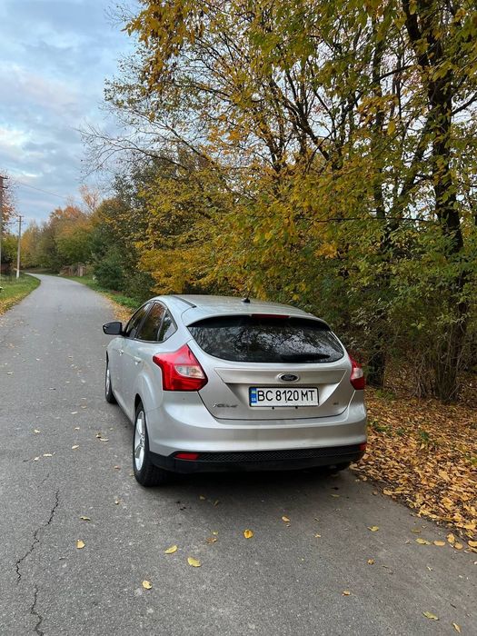Продам машину Ford Focus 2014