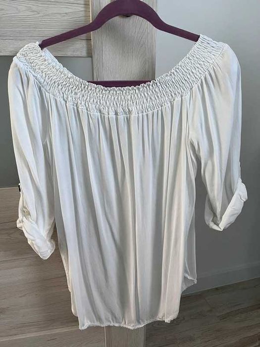 Biała bluzka hiszpanka UNI