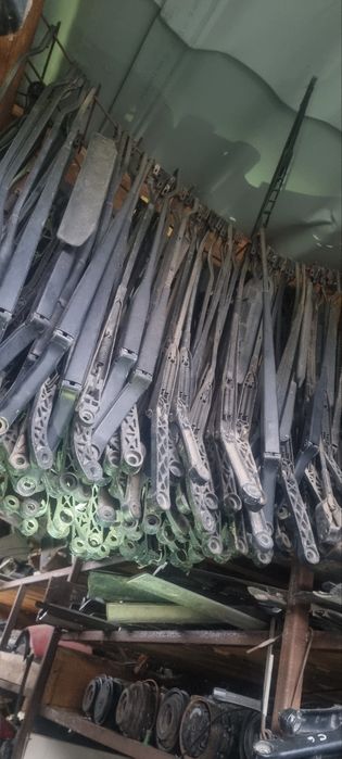 Ауди дворники поводки  VW AUDI  a4 a6 a8 c3 c4 c5 A-100