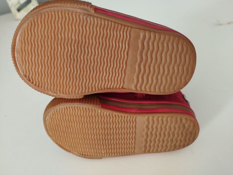 Черевички для дівчинки