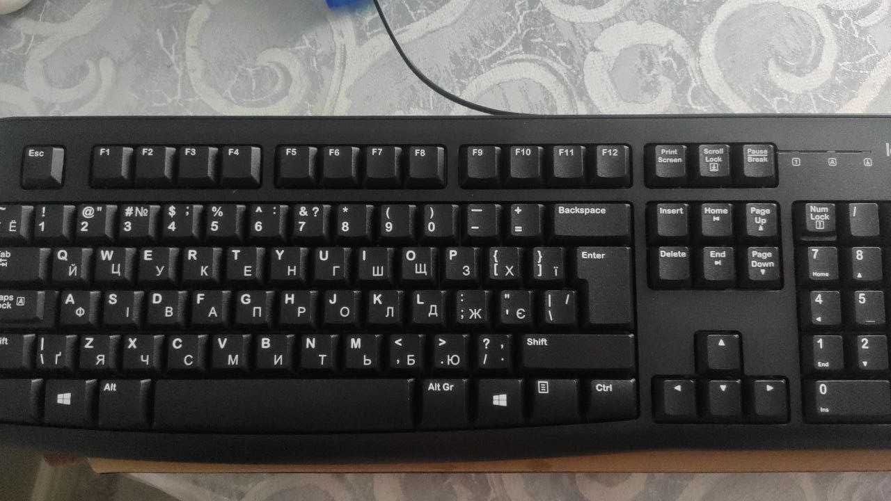 Клавиатура logitech