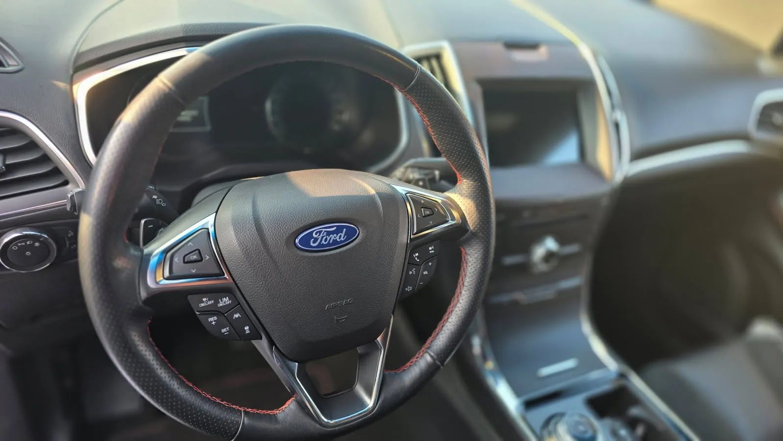 Ford Edge Ford Edge 2.0 EcoBlue Twin-Turbo 4WD ST-Line