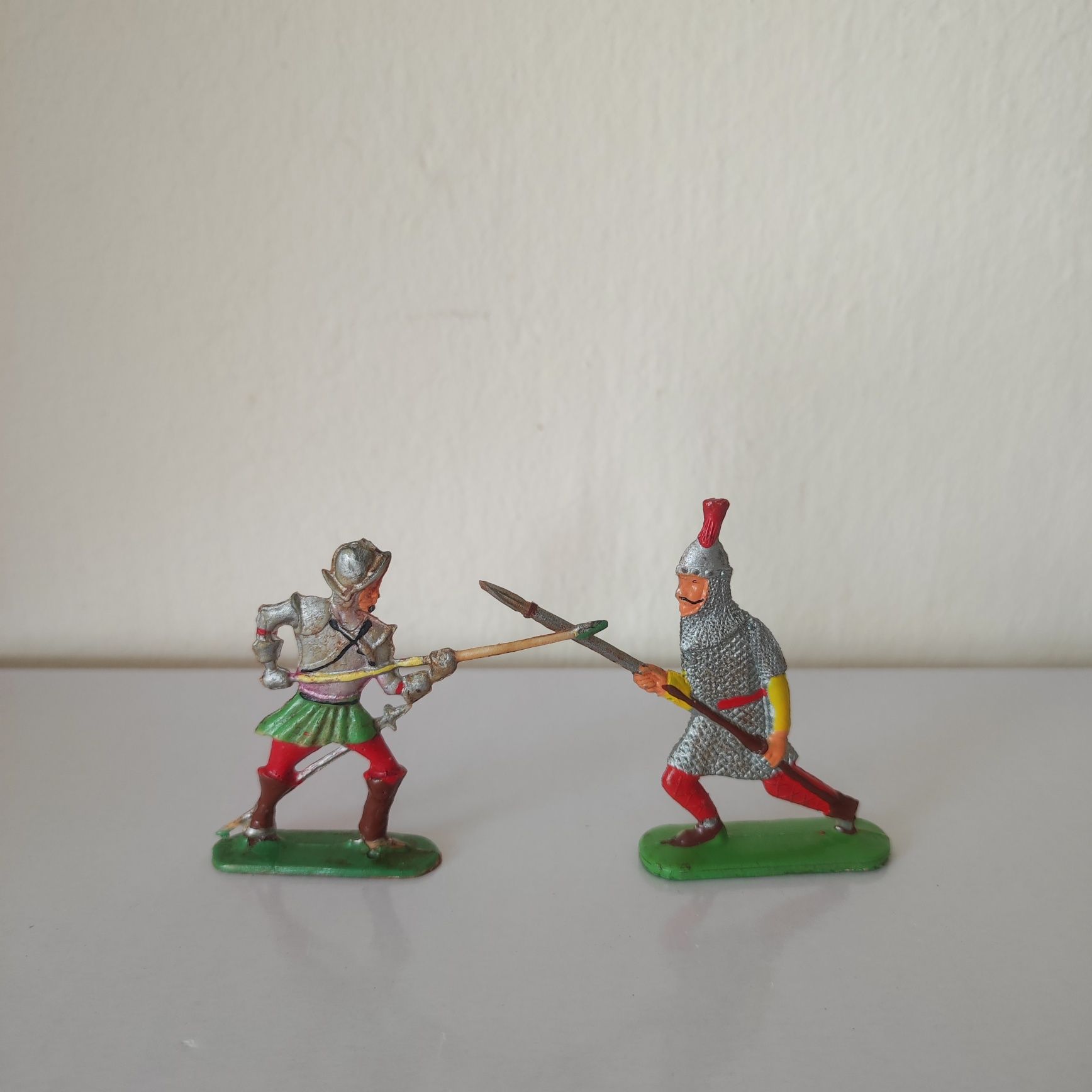 Figurki rycerzy 2 szt.