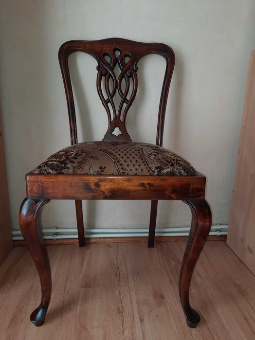 sprzedam dwa stare, antyczne krzesła