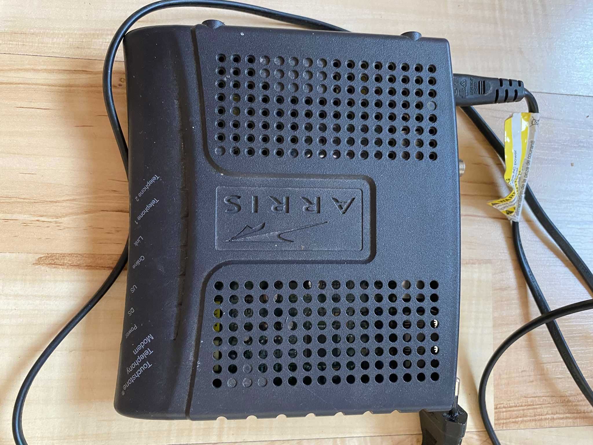 Modem Arris TM602B/DM