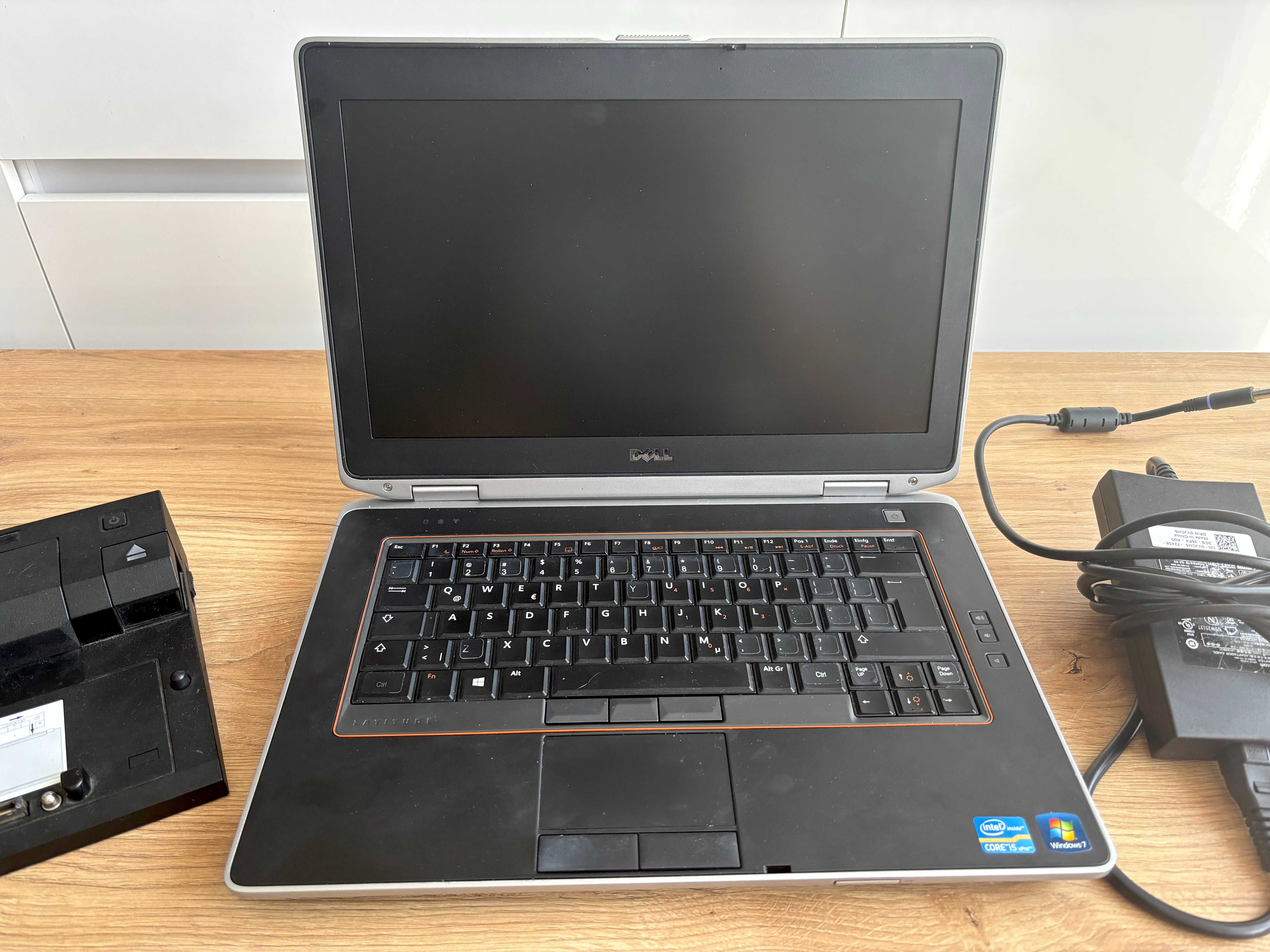 Dell Lattitude e6420 Windows 10 Stacja Dokująca Ładowarka Zestaw