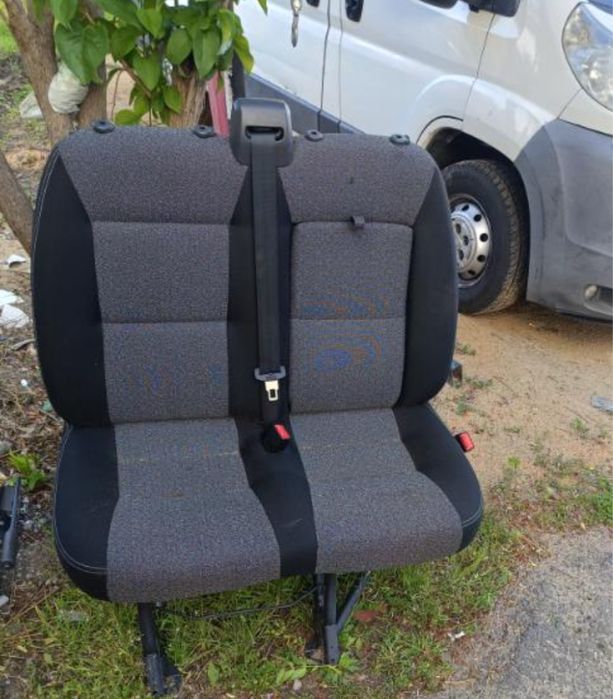 Fotel fotele pasażera kierowcydwójka kanapa Fiat Ducato