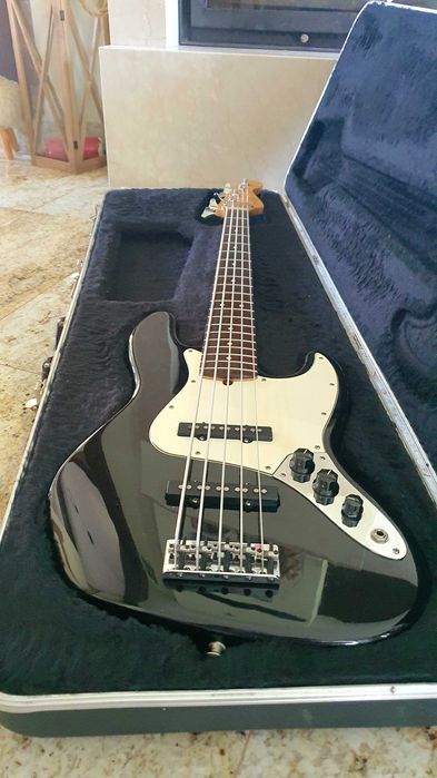 Fender American Jazz Bass 5 USA 1995r + Futerał