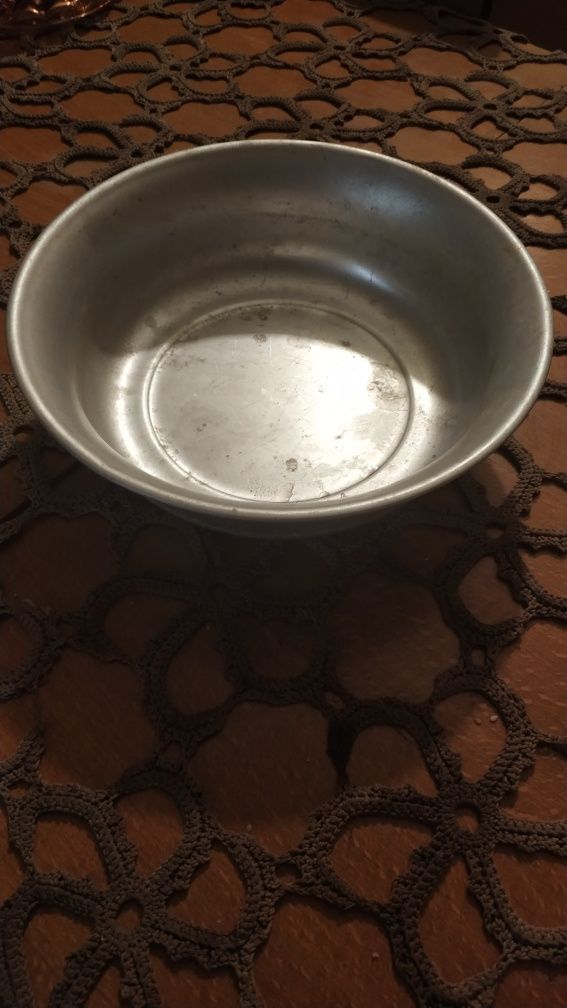 Посуда миски алюмінієві