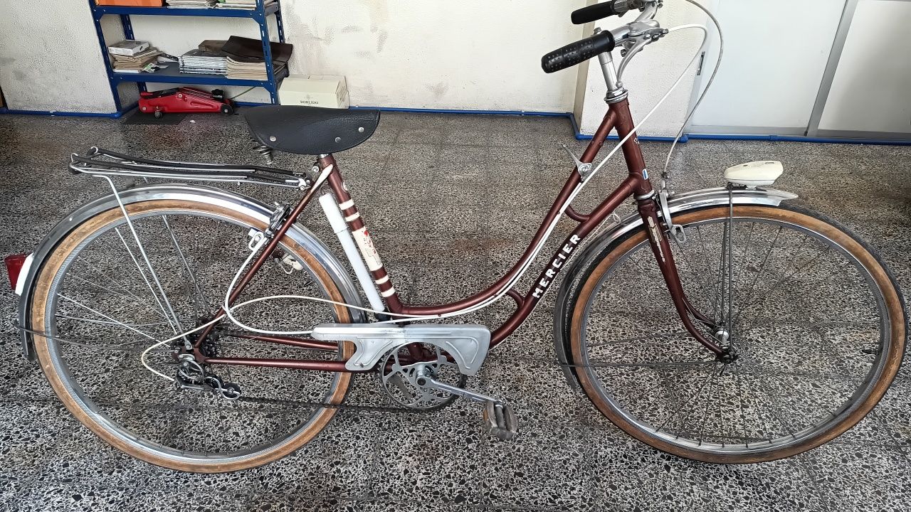 Bicicleta pasteleira Mercier