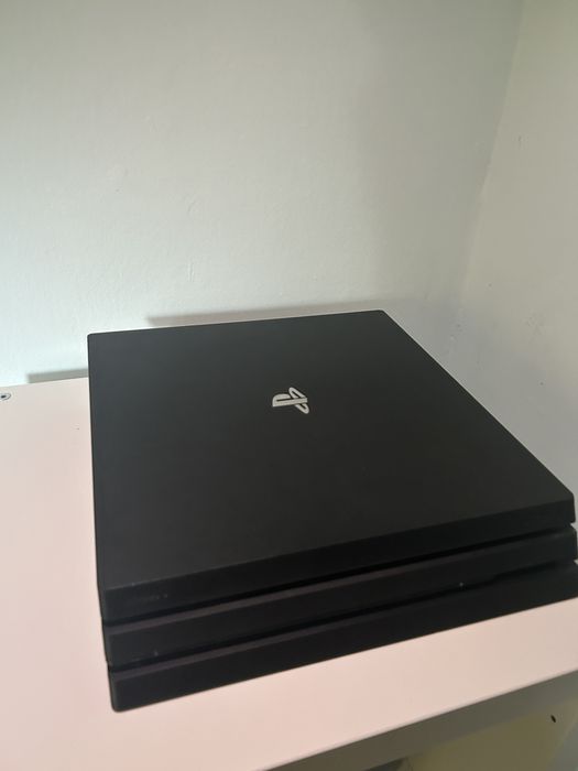 ps4 pro z padem i z gramy