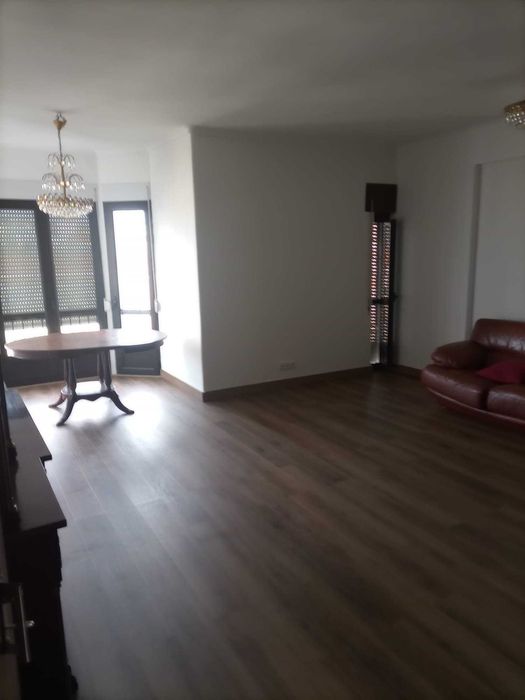 T3 renovado em Miraflores.