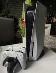 Konsola PlayStation 5 + 2Pady