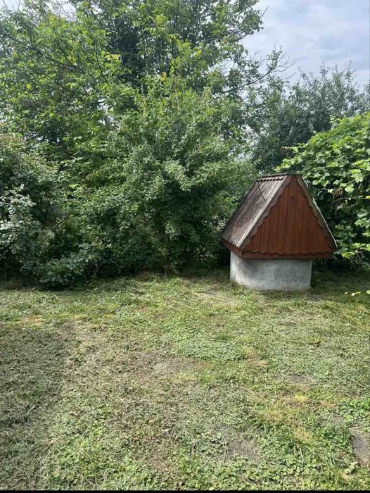 Продам будинок неподалік міста