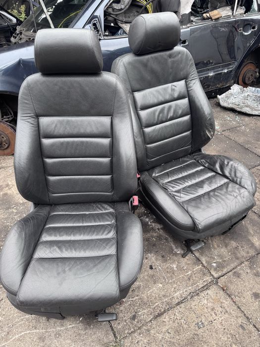 Kompletne wnetrze skórzane audi a6 c5 Avant