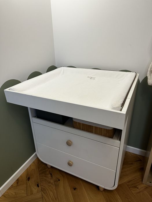 Komoda Myllra biała z przewijakiem i matą gratis