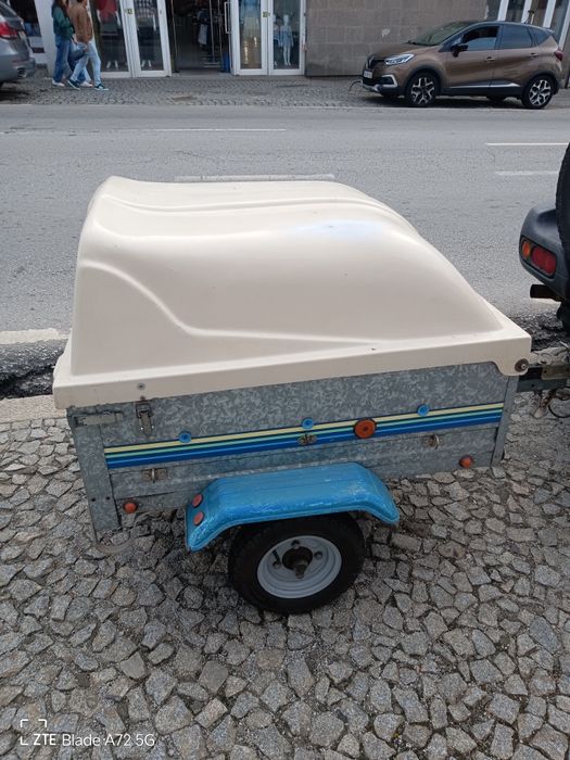 Atrelado cães/carga