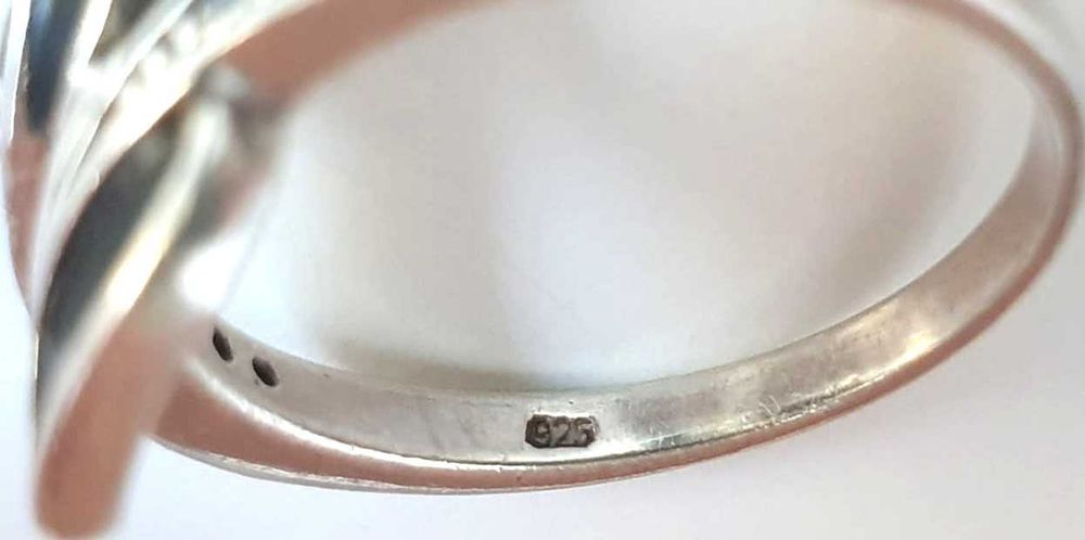 Pierscionek SREBRO 925, emalia i krysztaly