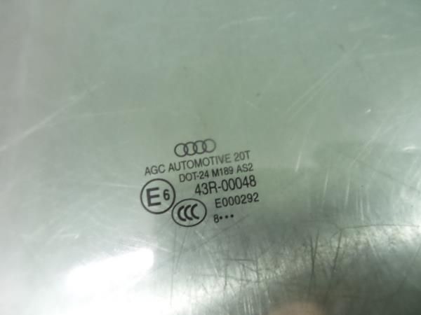 Vidro porta trás esquerdo AUDI Q5 (8R)