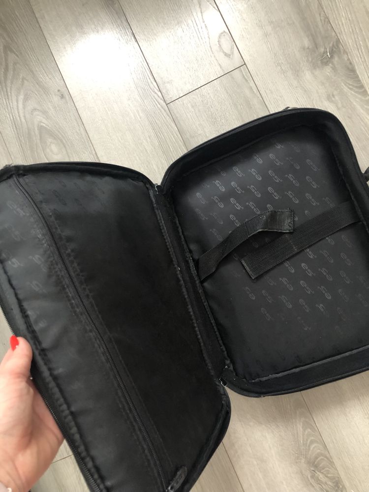 Torba na laptopa