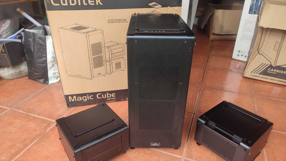 ATX Cubitek Magic Cube 3HDD, na caixa (New Old Stock)