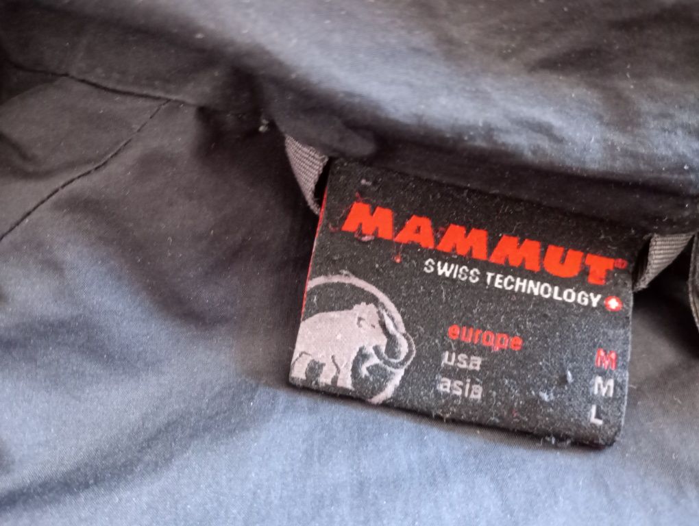 Оригінальна куртка Mammut р.М