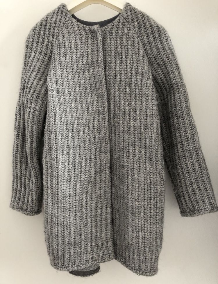 Sweter firmy Tova