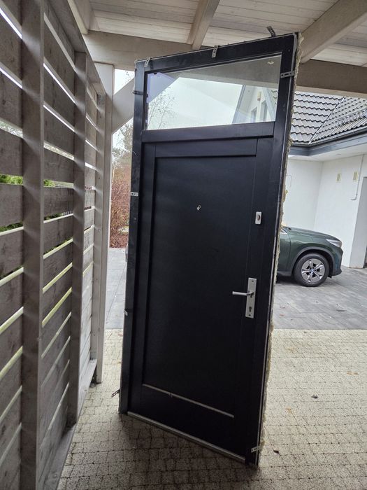 Drzwi drewniane zewnętrzne z naświetlem 1070x2540