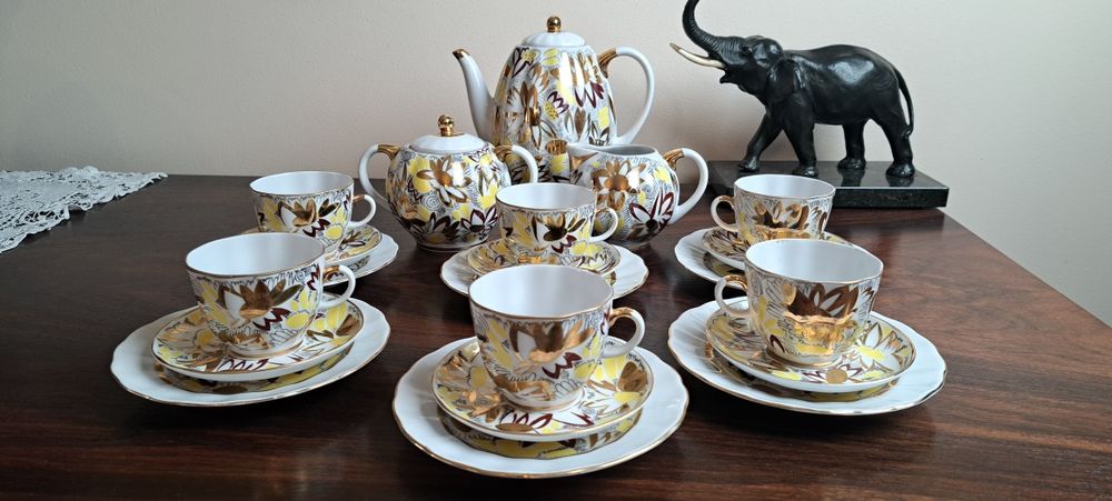 Łomonosow stokrotki serwis kawowo deserowy