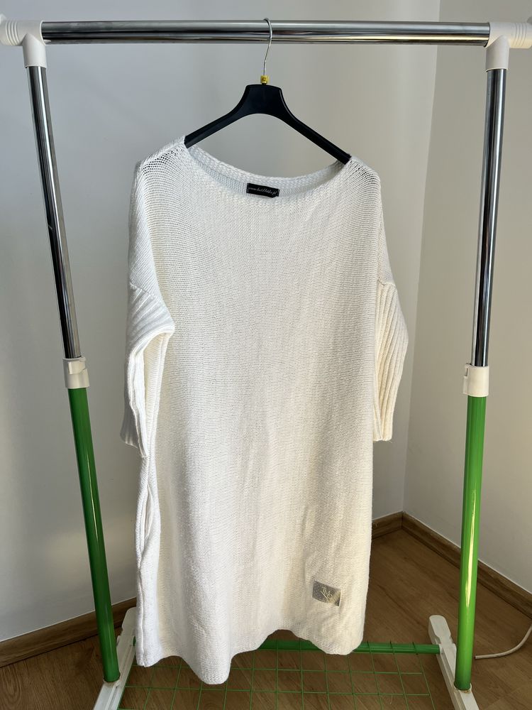 swetrowa sukienka biala one size tunika sweter