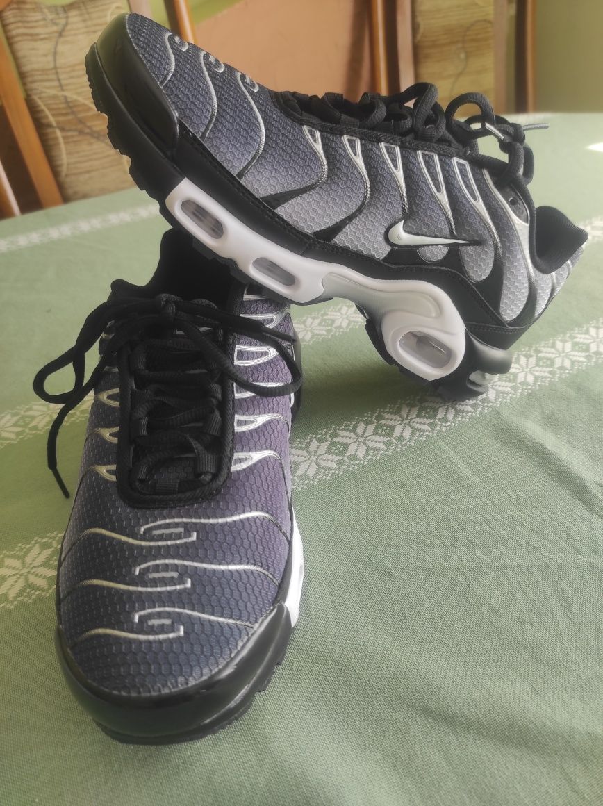 Кросовки кросівки Nike Air Max TN Plus нові