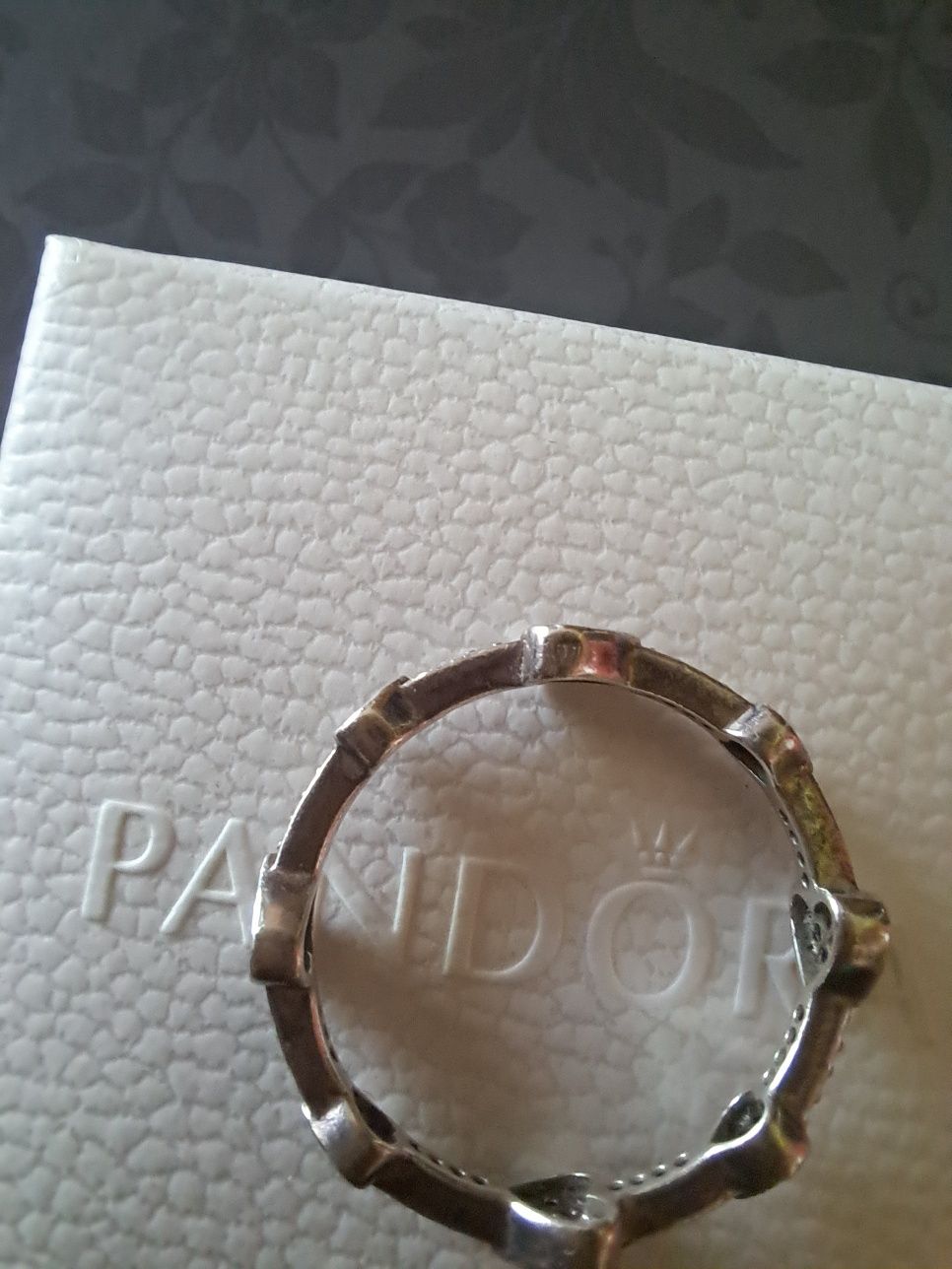 Anel Pandora Allur hearts