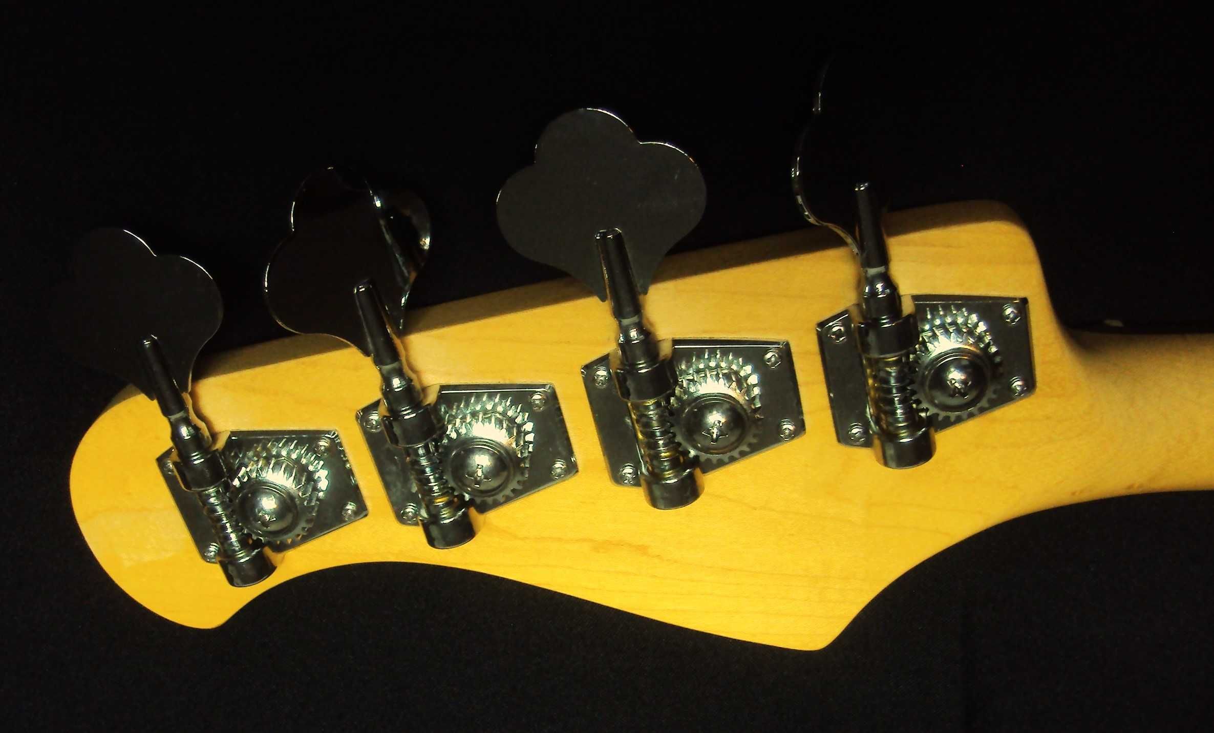 gitara basowa Bacchus Universe Series//Jazz Bass