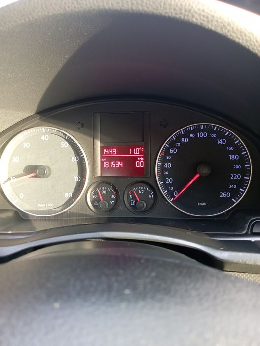 Volkswagen Golf 5 w sam raz na pierwszy samochód dla młodego kierowcy