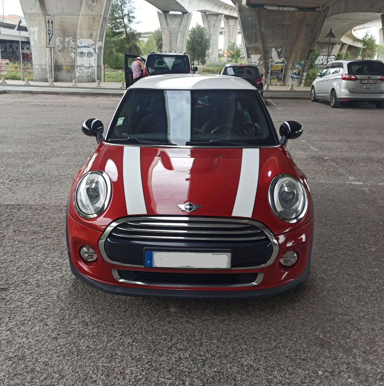 Mini Cooper 1.5 Turbo 136 cv