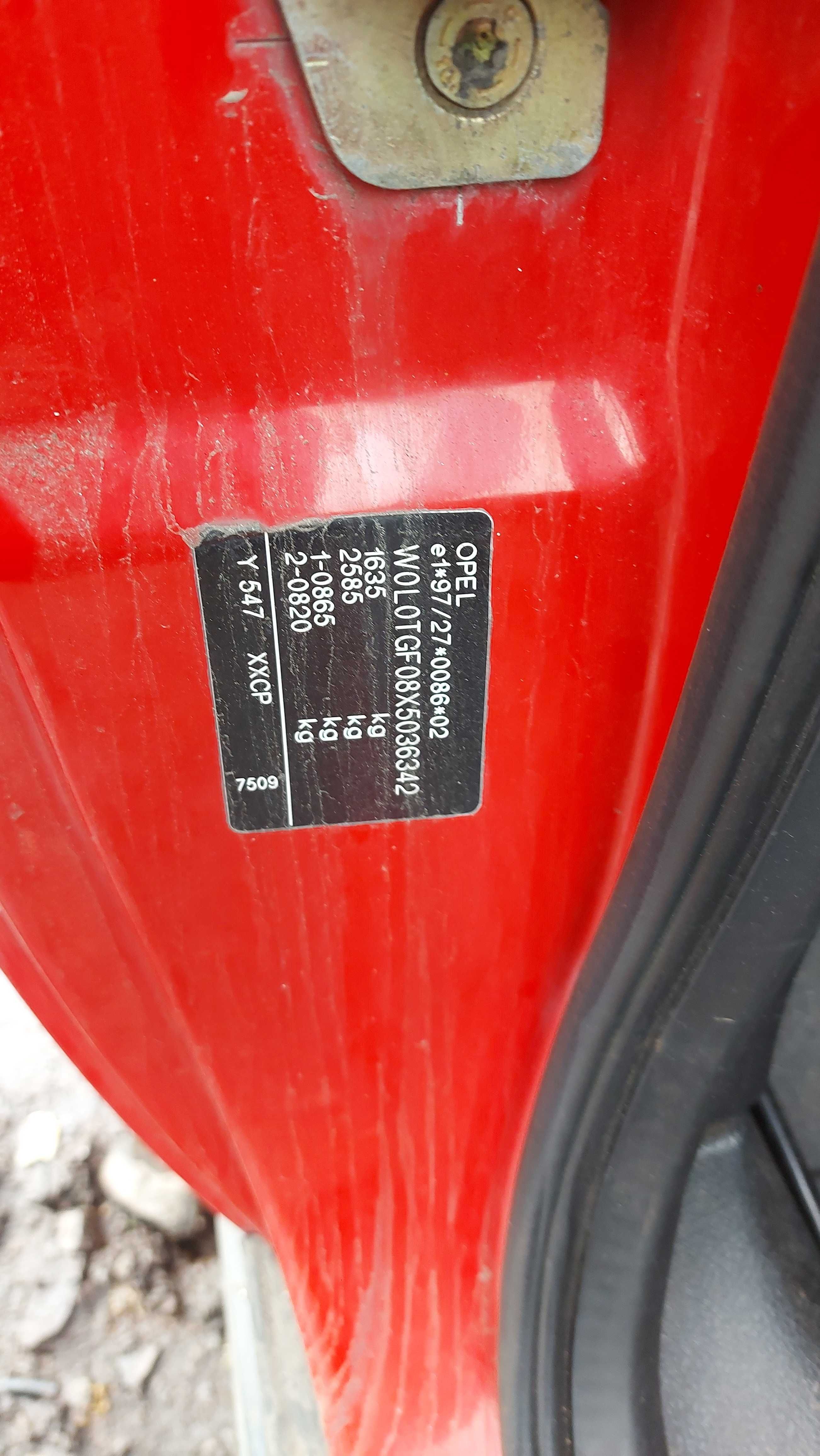 Opel Astra G Y547 drzwi przednie prawe czerwone 3d Fv części