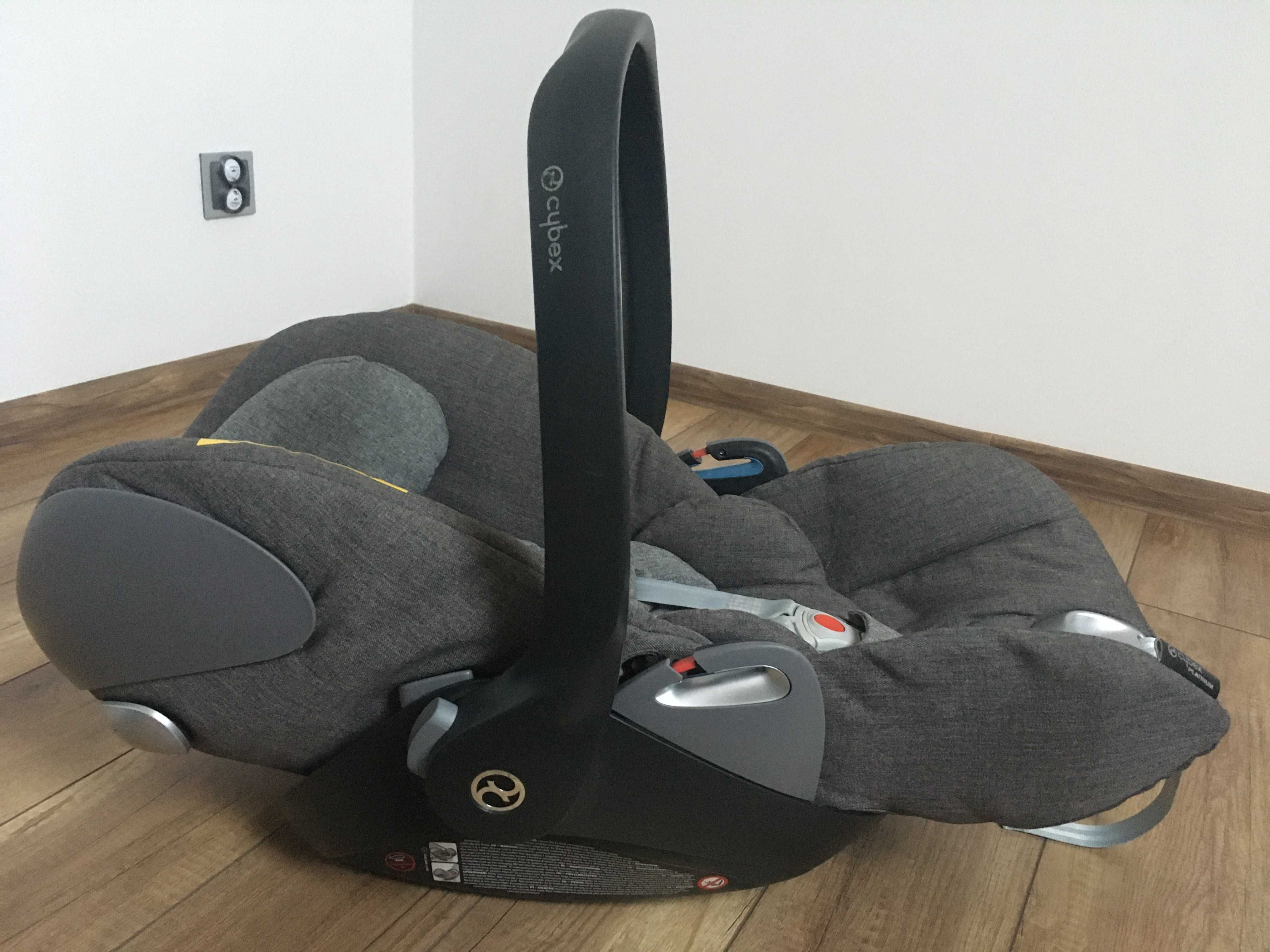 Nosidełko cybex cloud q platinum z bazą