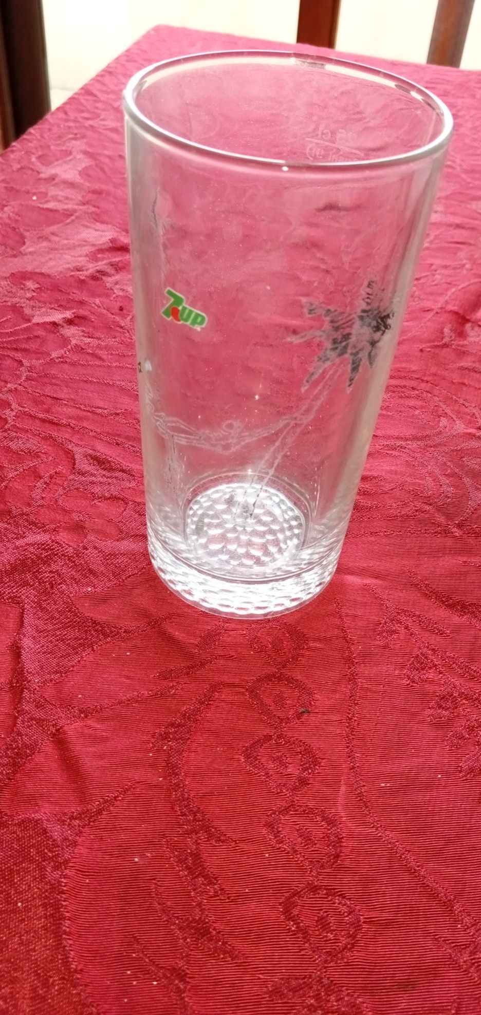 Deseja uma ou duas?Balde gelo Vidro deseja 1 pedraou2?10E-Copo2EDesde2