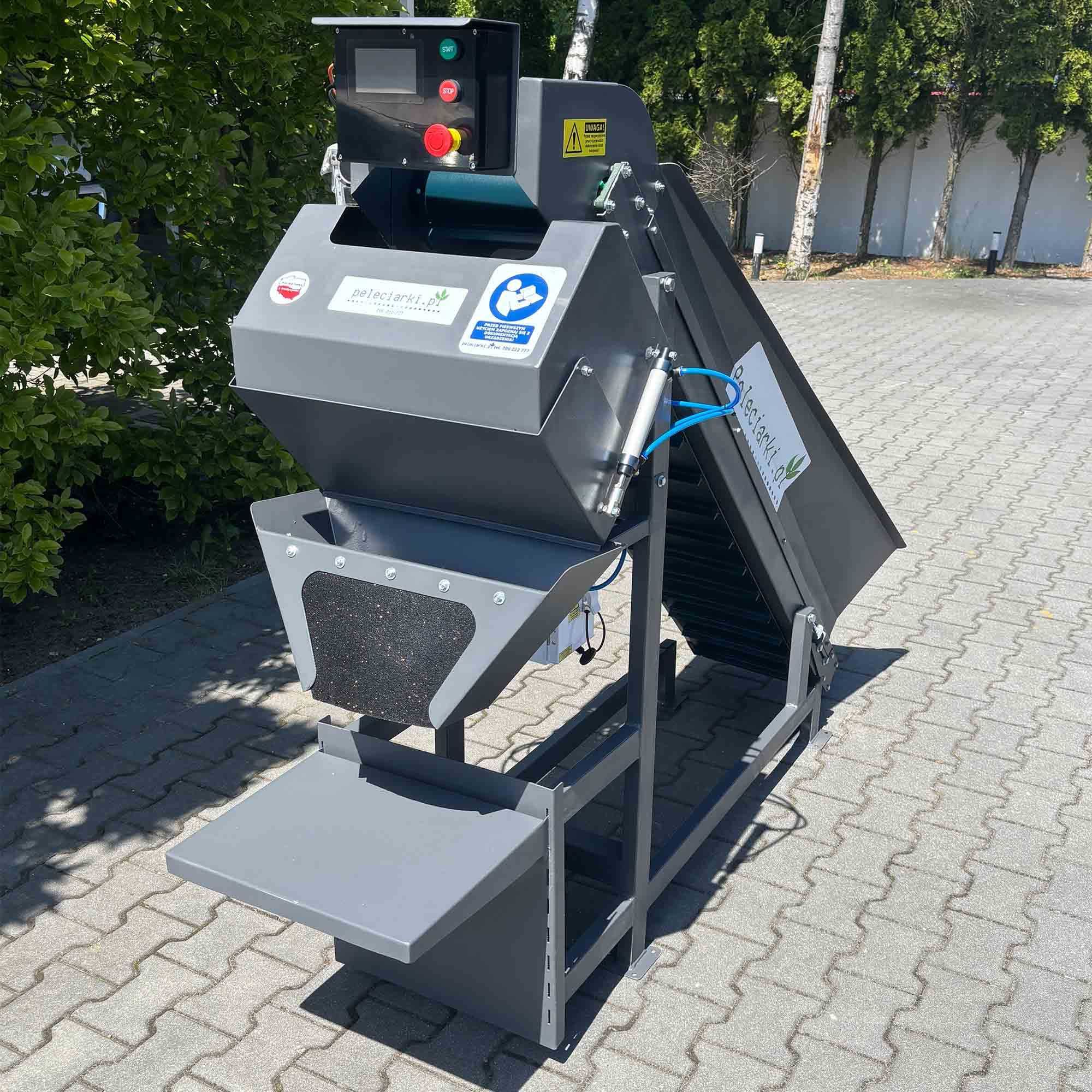 TWOJA PRODUKCJA: Karmy,Pasze,Ściółki DLA ZWIERZĄT (np.żwirek dla kota)