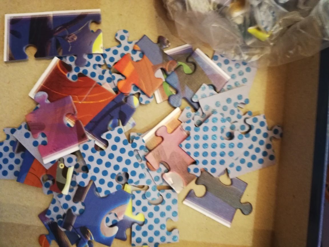 Puzzle i gra Gang Słodzików jak nowe