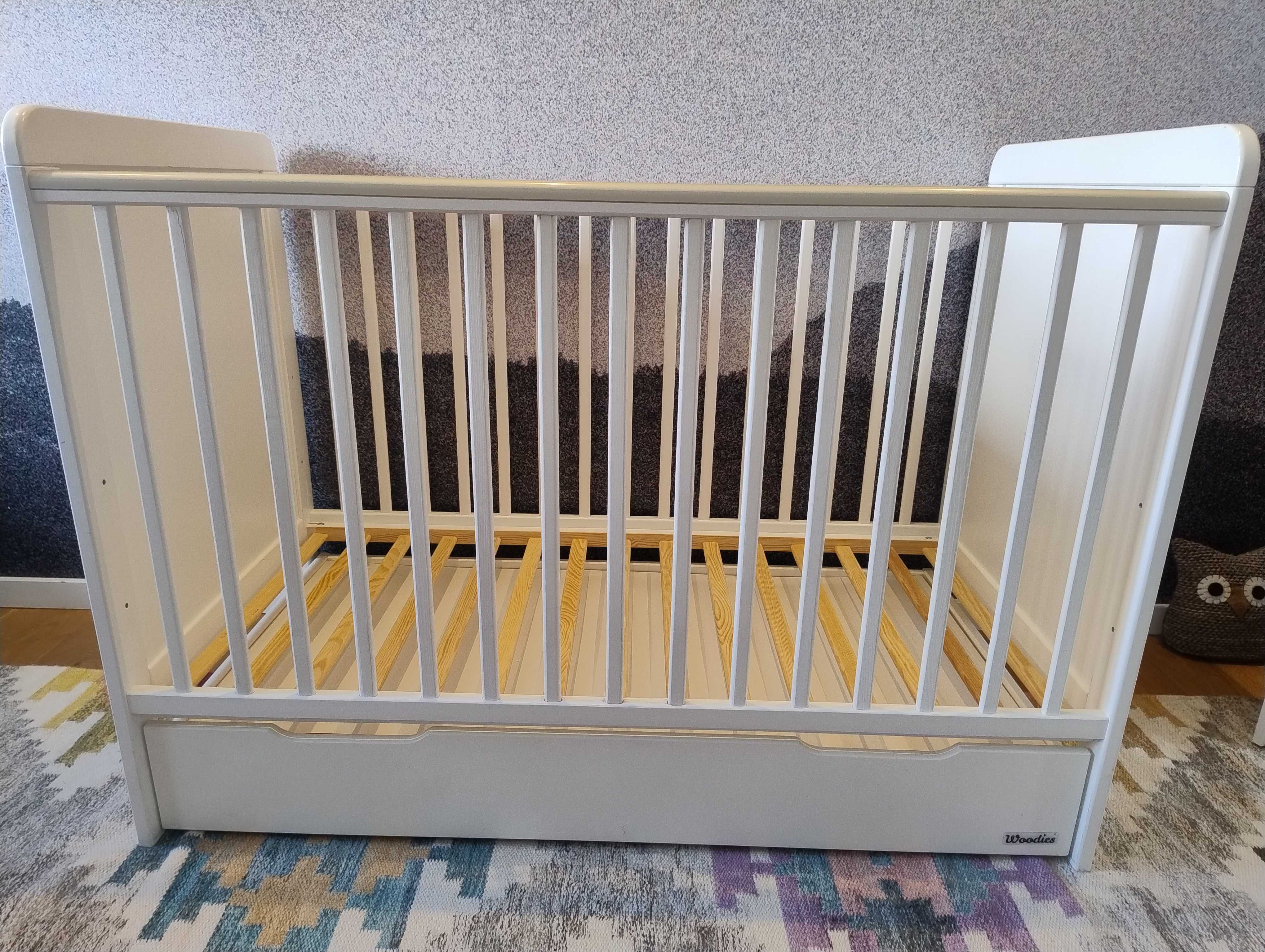 Łóżeczko niemowlęce  Woodies Modern Cot 120×60 z szufladą
